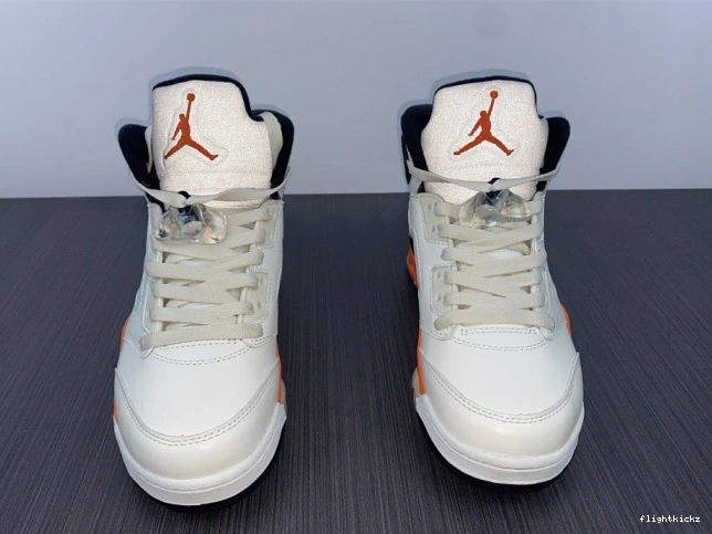 DC1060-100 5 Retro Orange Total Jordan 0803